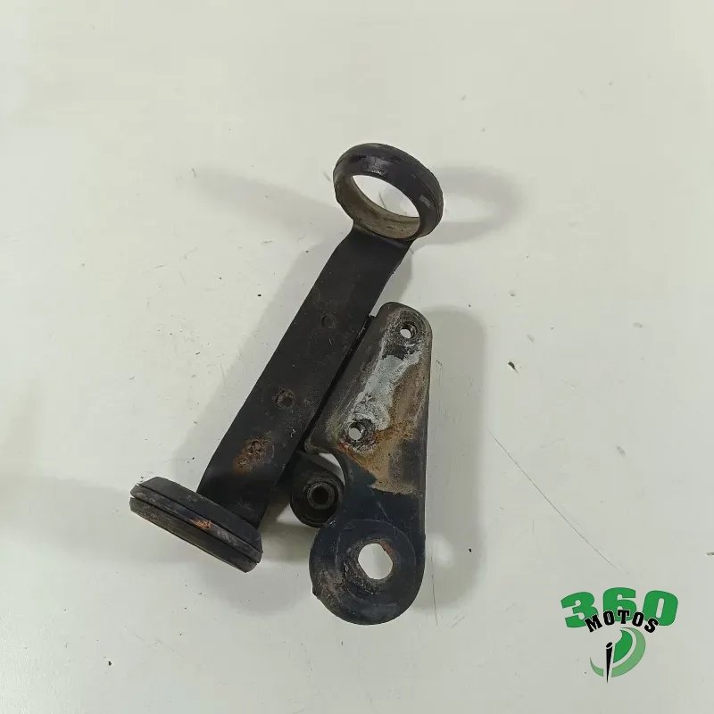 Soporte faro derecho Soporte faro derecho