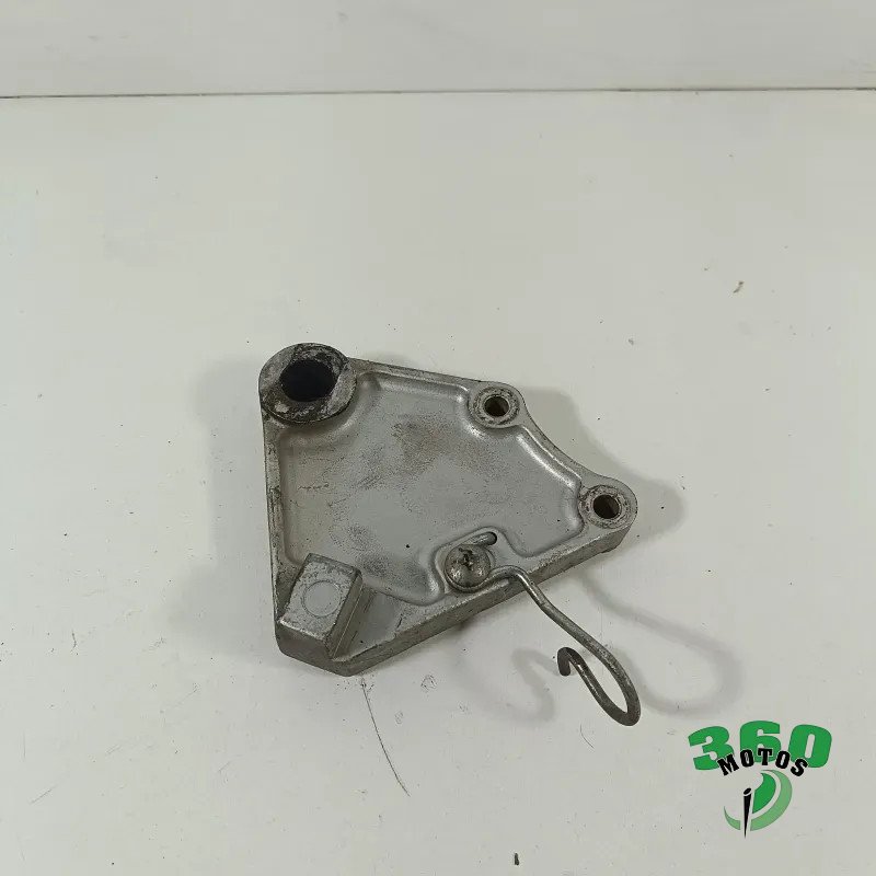 Soporte pinza freno trasero