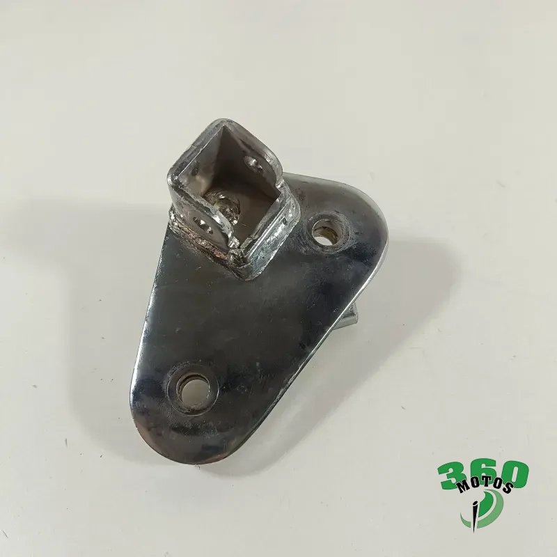 Soporte estribera delantero derecho