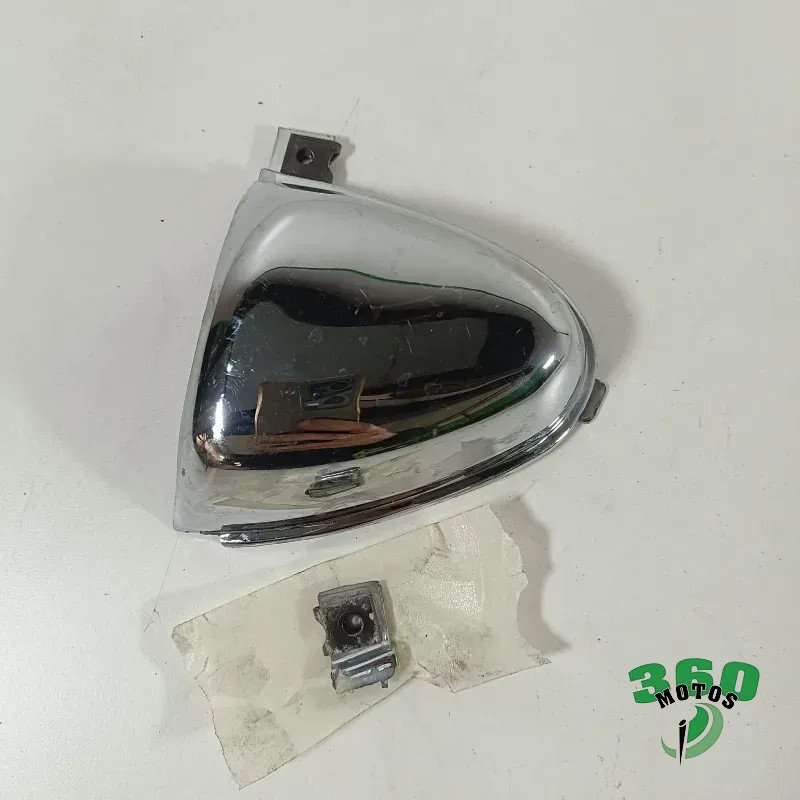 Embellecedor amortiguador izquierdo