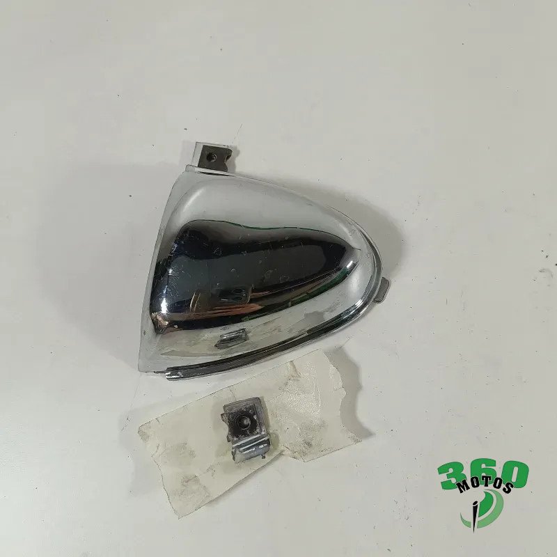 Embellecedor amortiguador izquierdo
