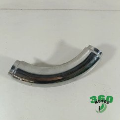Embellecedor colector trasero