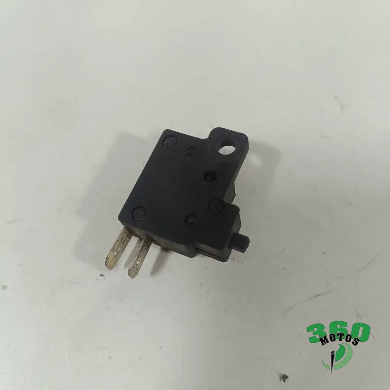 Interruptor freno delantero Interruptor freno delantero