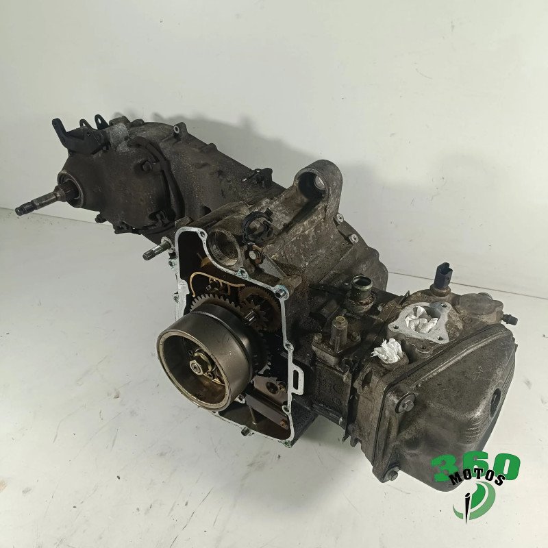 Motor en perfecto estado (1 año de garantía) Motor en perfecto estado (1 año de garantía)