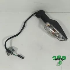 Intermitente delantero izquierdo