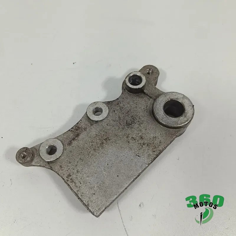 Soporte pinza freno trasero Soporte pinza freno trasero
