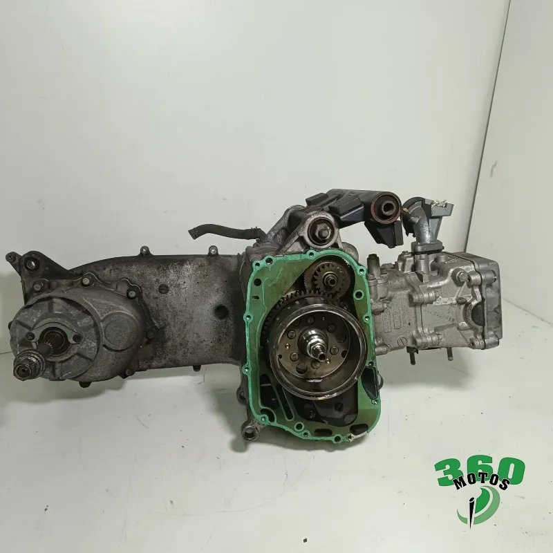 Motor en perfecto estado (1 año de garantía) Motor en perfecto estado (1 año de garantía)
