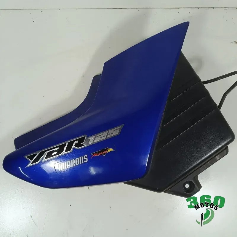 Cacha delantera derecha