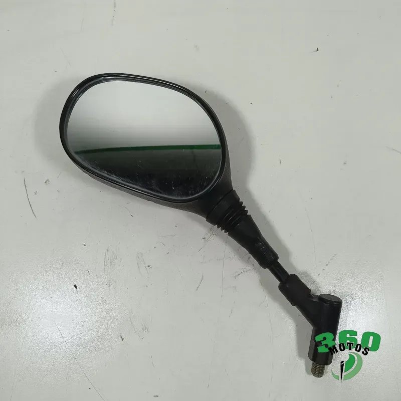 Retrovisor izquierdo