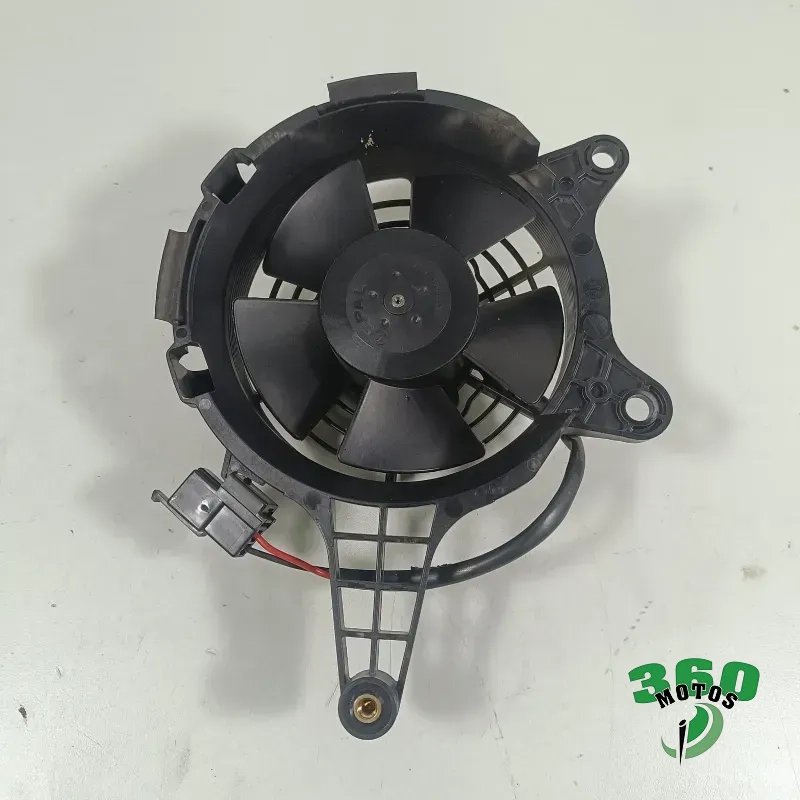Electroventilador izquierdo Electroventilador izquierdo
