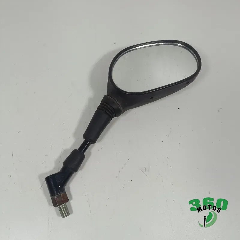 Retrovisor derecho Retrovisor derecho