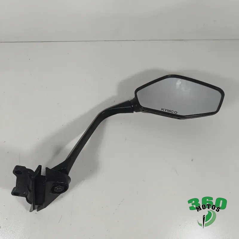 Retrovisor derecho Retrovisor derecho