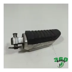 Estribera Trasera Derecha Suzuki SUZUKI GSR 600 ABS 2006 - 2010