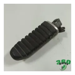Estribera Trasera Izquierda Suzuki SUZUKI GSR 600 ABS 2006 - 2010