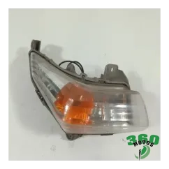 Intermitente delantero derecho