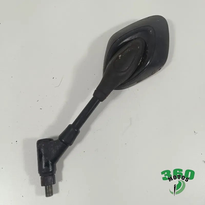 Retrovisor izquierdo Retrovisor izquierdo