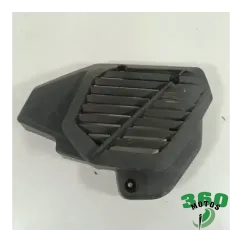 Embellecedor radiador agua