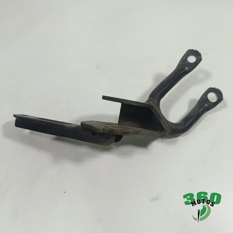 Soporte estribera trasero derecho Soporte estribera trasero derecho