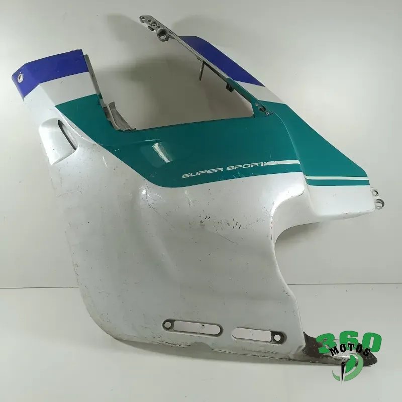 Faldon izquierdo