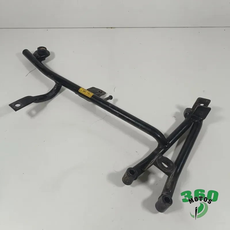 Soporte estribera trasero derecho