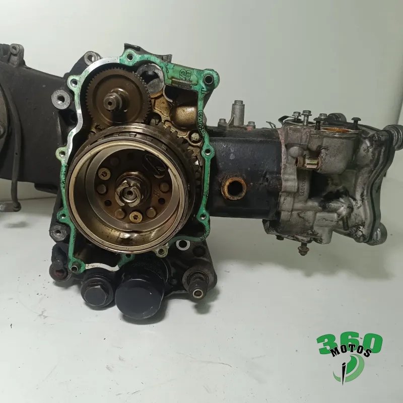 Motor en perfecto estado (1 año de garantía) Motor en perfecto estado (1 año de garantía)
