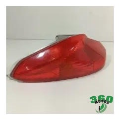 Piloto trasero izquierdo