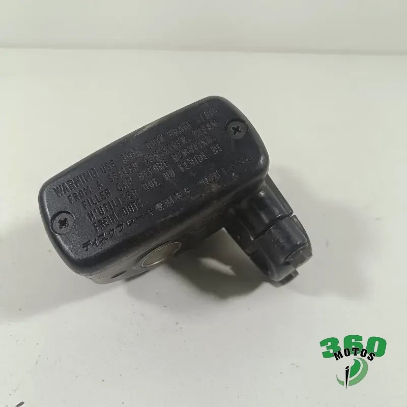 Bomba freno delantera