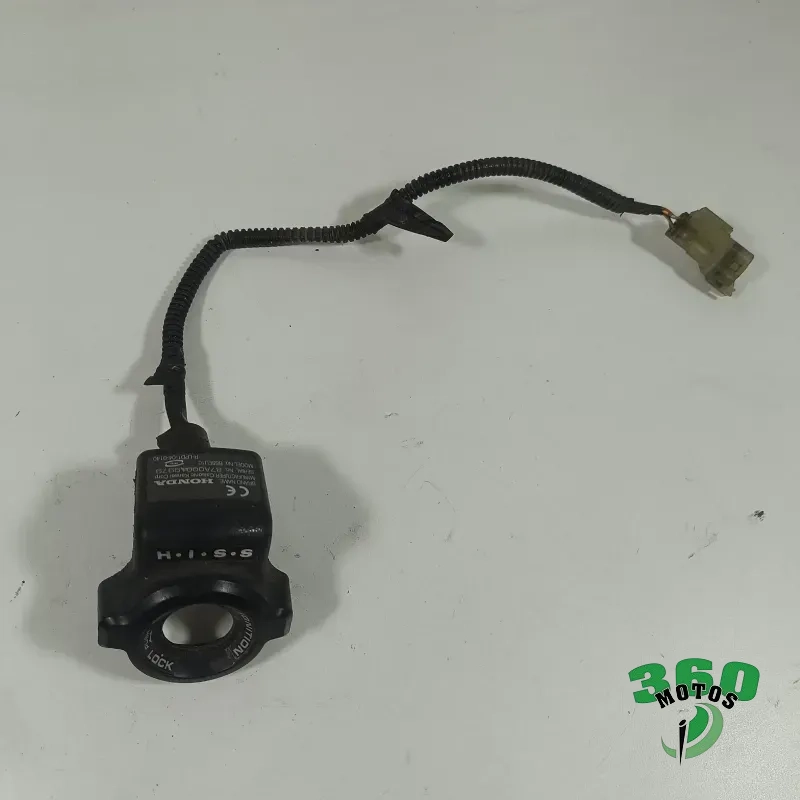 Antena clausor