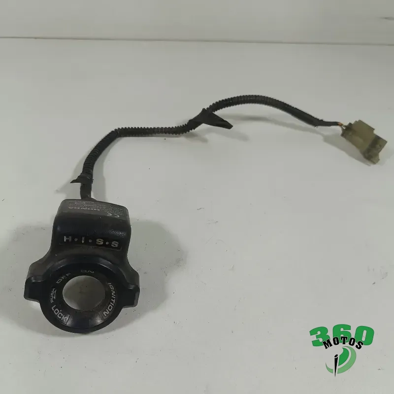 Antena clausor
