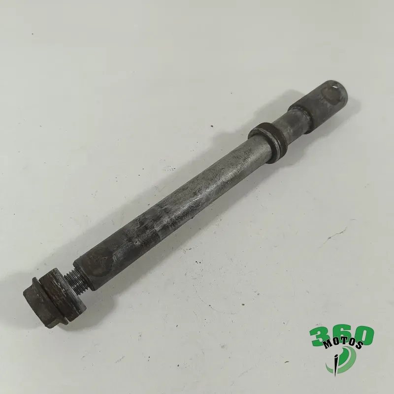 Eje rueda delantera
