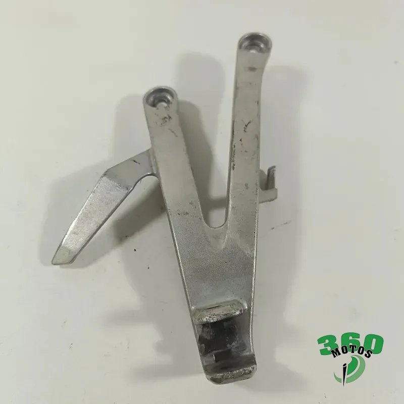 Soporte estribera trasero derecho Soporte estribera trasero derecho