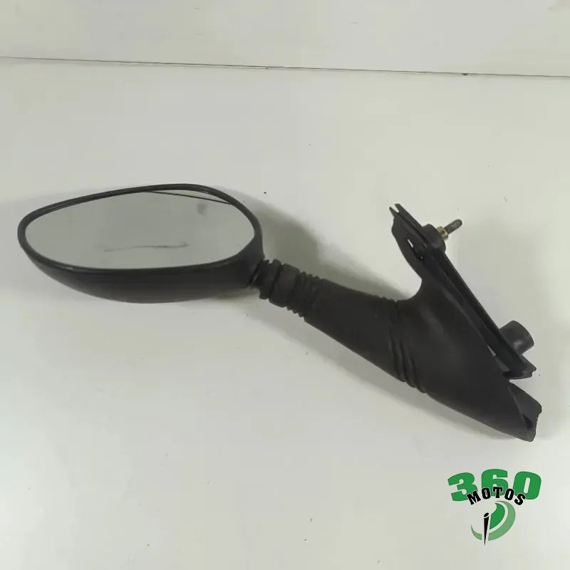 Retrovisor izquierdo Retrovisor izquierdo
