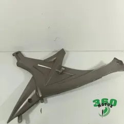 Embellecedor bajo cacha izquierda SUZUKI SUZUKI GSX 125 S 2018 - 2020