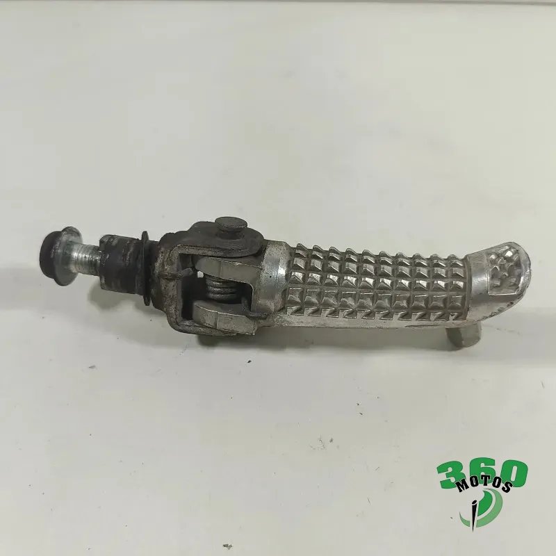 Estribera Delantera Derecha SUZUKI GSX 125 S 2018 - 2020