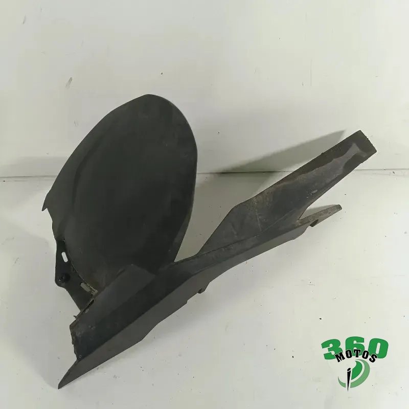 Aleta pase rueda inferior SUZUKI GSX 125 S 2018 - 2020 Aleta pase rueda inferior SUZUKI GSX 125 S 2018 - 2020