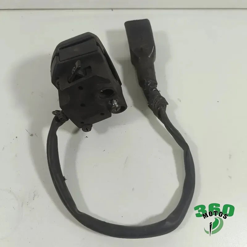 Piña luces derecha SUZUKI GSX 125 S 2018 - 2020 Piña luces derecha SUZUKI GSX 125 S 2018 - 2020
