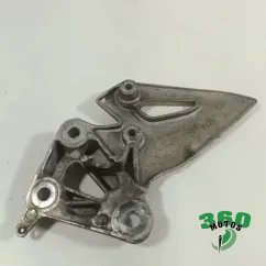 Soporte estribera delantero derecho SUZUKI SUZUKI GSX 125 S 2018 - 2020