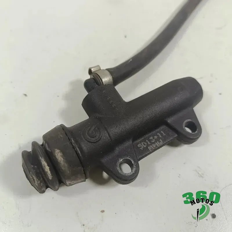 Bomba freno trasera BMW G 650 GS 2011 - 2016 Bomba freno trasera BMW G 650 GS 2011 - 2016