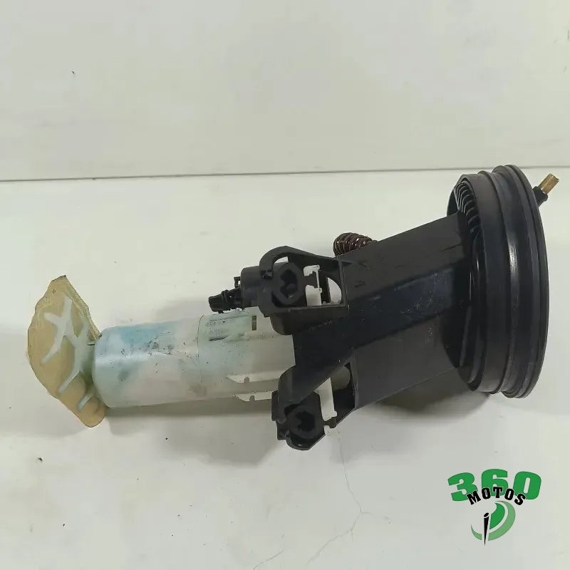 Bomba gasolina BMW G 650 GS 2011 - 2016 Bomba gasolina BMW G 650 GS 2011 - 2016