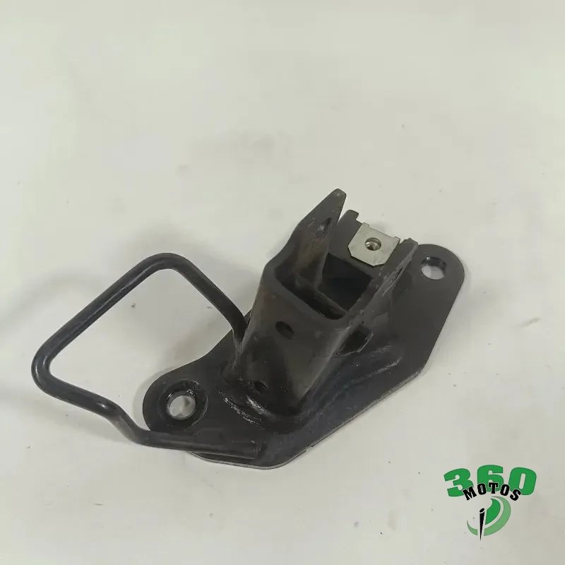 Soporte estribera trasero derecho Soporte estribera trasero derecho