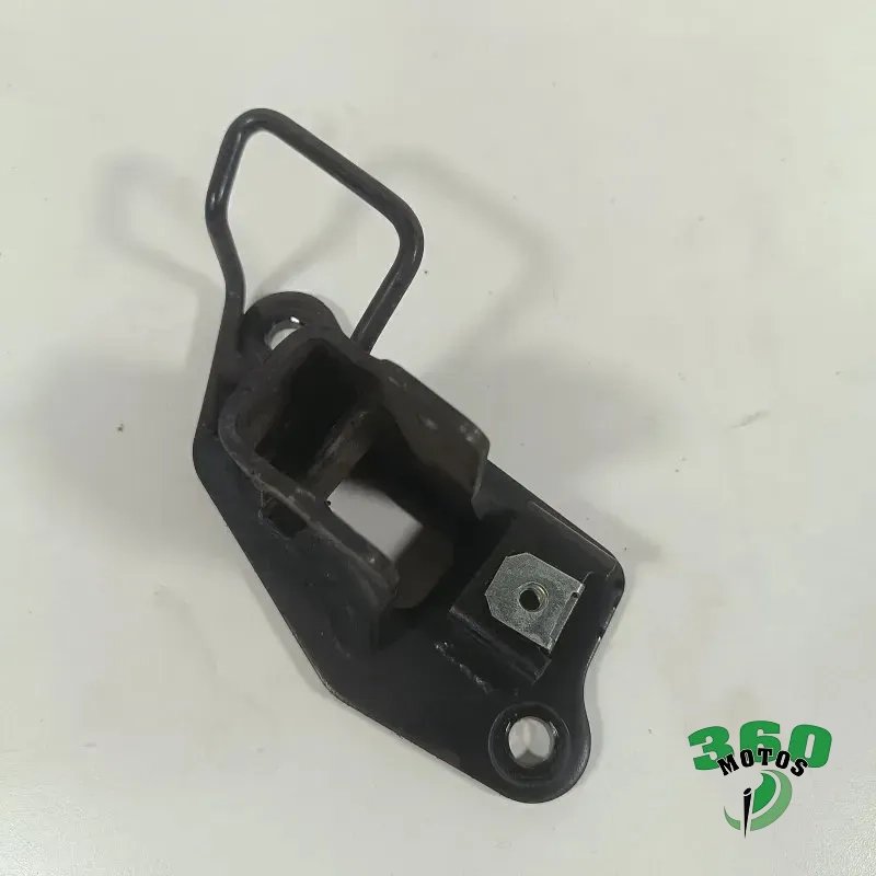 Soporte estribera trasero derecho Soporte estribera trasero derecho
