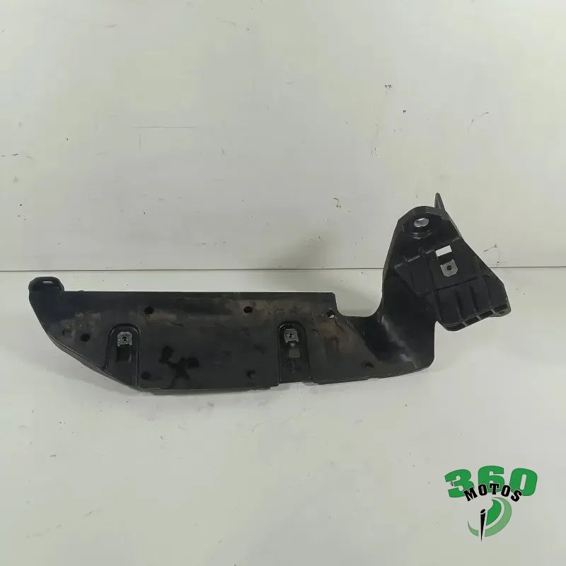 Soporte suelo izquierdo Soporte suelo izquierdo