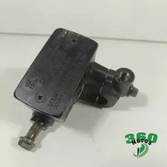 Bomba freno delantera