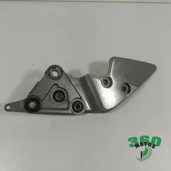 Soporte estribera delantero derecho SUZUKI SUZUKI BANDIT 600 N 2000 - 2004