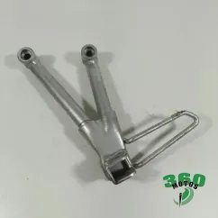 Soporte estribera trasero izquierdo SUZUKI SUZUKI BANDIT 600 N 2000 - 2004