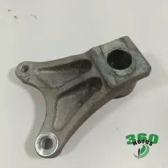 Soporte pinza freno trasero