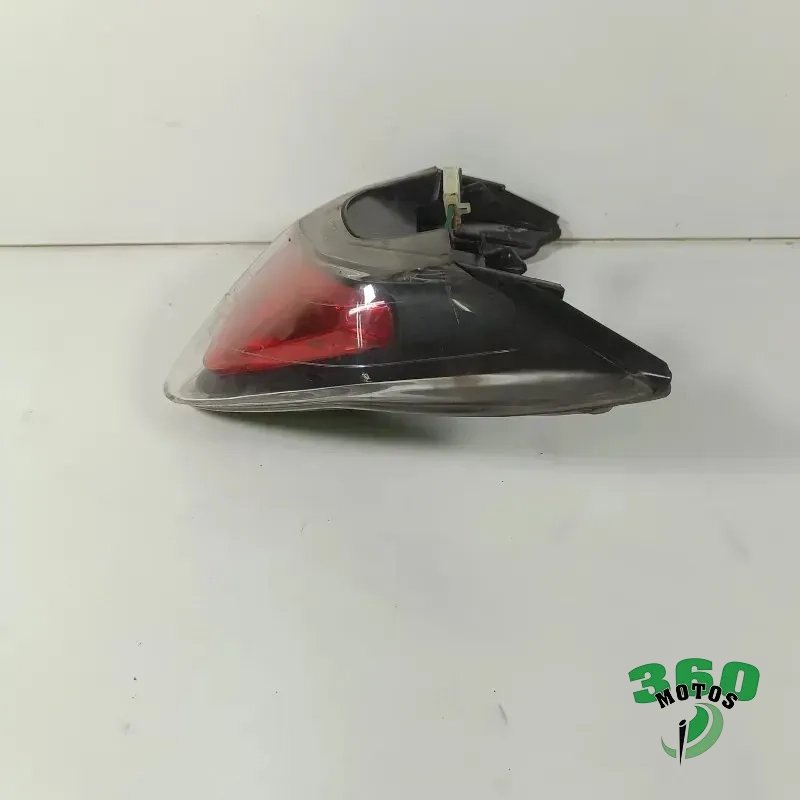 Piloto trasero
