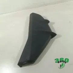 Embellecedor radiador izquierdo