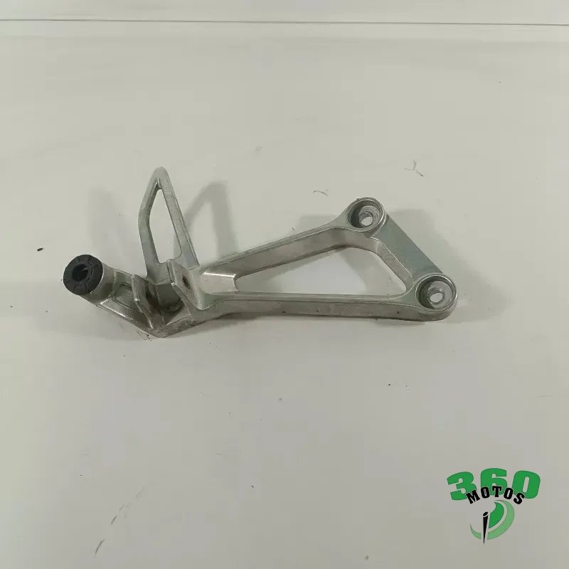 Soporte estribera trasero derecho Soporte estribera trasero derecho