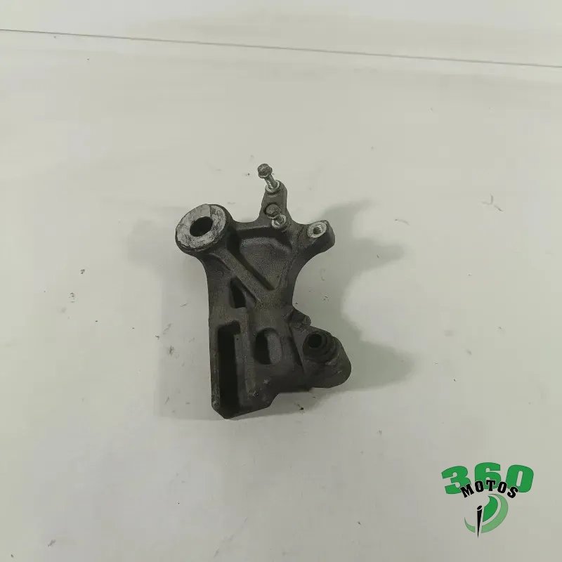 Soporte pinza freno trasero Soporte pinza freno trasero